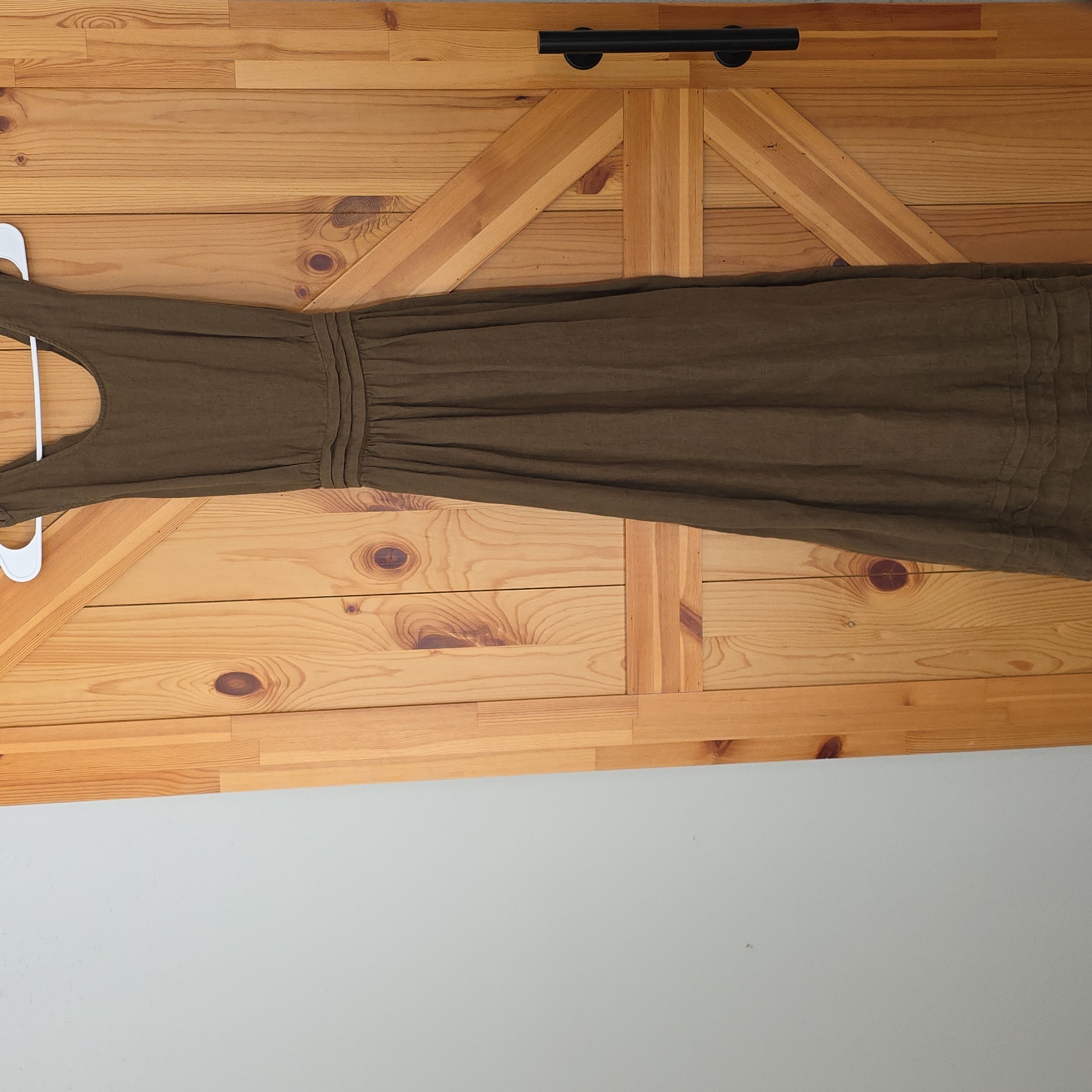 Linennaive Olive Dress With Cross-Back — image 4 of 8